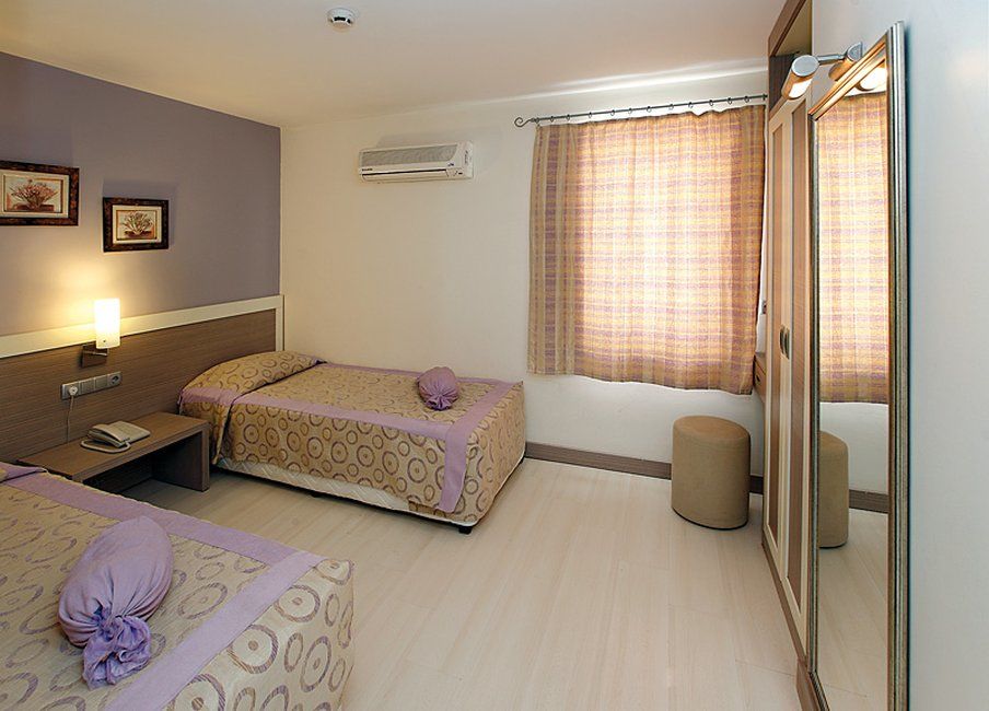 Costa Queen Suites Gümbet Exterior foto